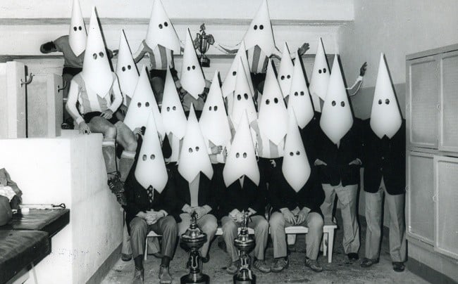 Günümüzde Kulağa Saçma Gelen Fakat Geçmişte Normal Karşılanan 20 Şey! 17 hayalet takım