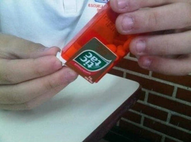 Her Zaman Yanlış Açtığımız 11 Gıda Ürünü 6 tic tacs