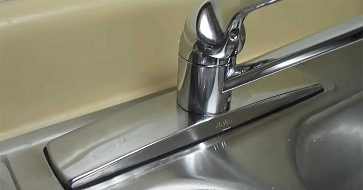 Parlak Bir Lavabo İçin İhtiyacınız Olan Tek Malzeme 3 temiz