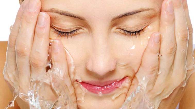 yüz yıkama 2