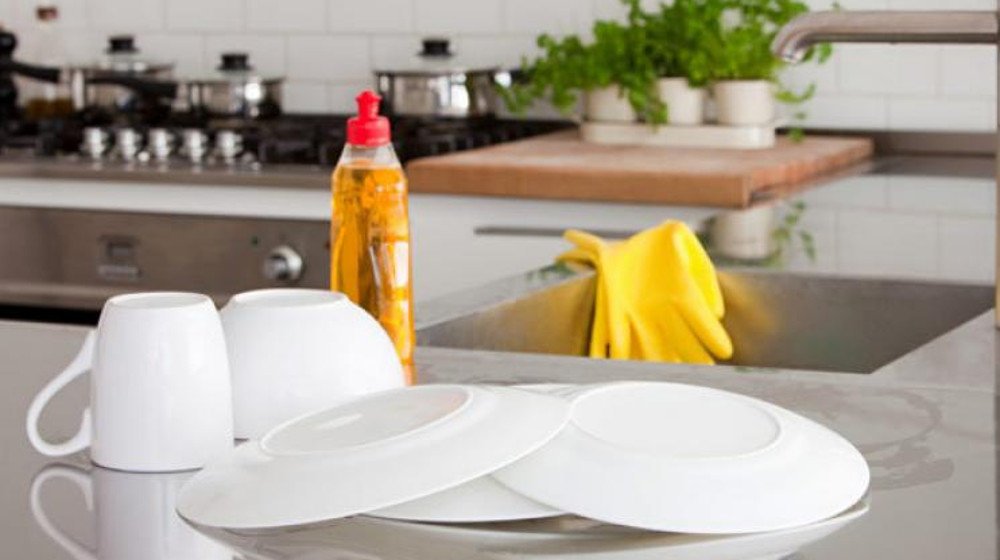 Sizi Paradan ve Zamandan Tasarruf Ettirecek 20 İpucu 4 mutfak temizliği