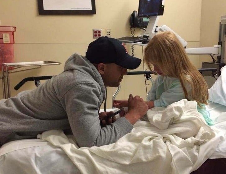 İnternette Karşımıza Çıkan En Düşünceli 10 Baba 3 hasta kız