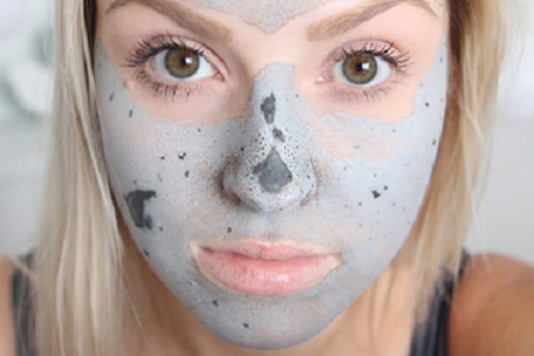 siyah nokta ve peeling maskesi