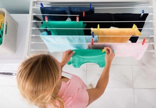 Eşyalarınızın Ömrünü Uzatan 10 Çılgın Öneri 2 kıyafetler