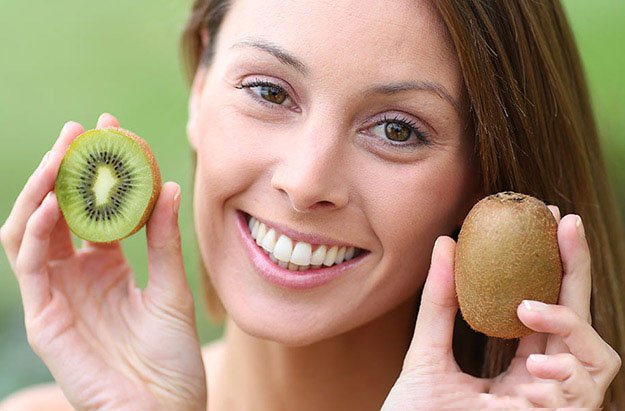 Kivinin Faydaları Nelerdir? Hangi Organlara İyi Gelir? 4 kivinin saça faydaları
