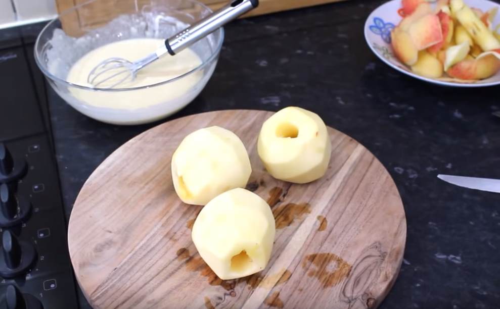 2 Malzemeli Son Dakika Tatlısı 6 elmalar