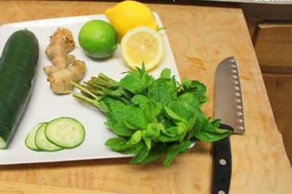 Ev Yapımı Detoks Sayesinde Düz Bir Karına Sahip Olun 12 detoks ev yapimi