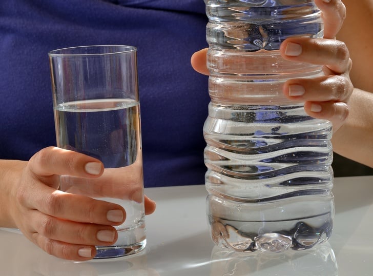 Yorgun Hissettiğinizde Sizi Kendinize Getirecek 10 İpucu 8 su icmek