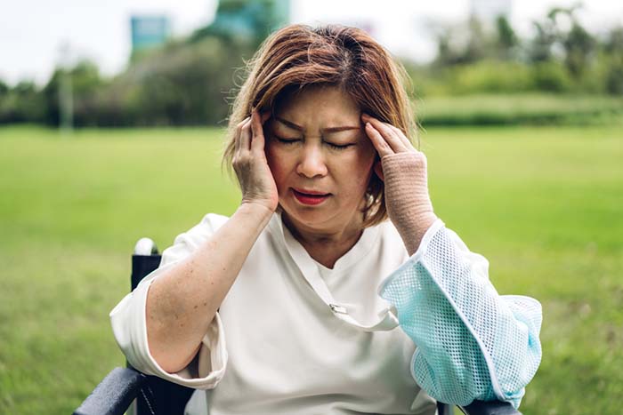 Menopoza Girmeye Başladığınızı Gösteren 15 Belirti 7 depresyon