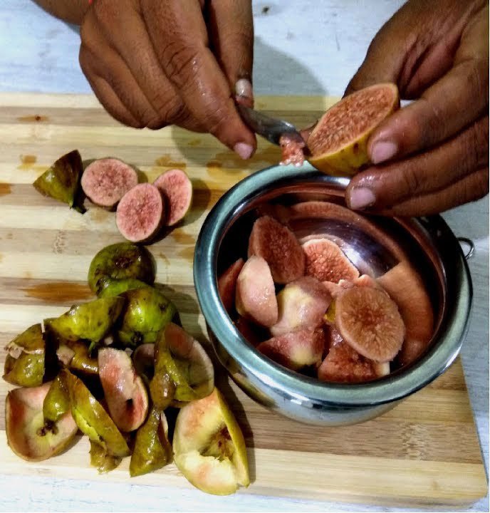 İncir Sütle Nasıl Kullanılır ve İncirin Faydaları Nelerdir? 5 incir cilt