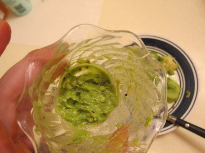 kivi avokado maskesi