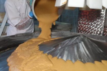 dunyada ilk kez colyak hastasi oglu icin glutensiz pismaniye ureten adam