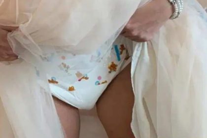 gorenler hayret ediyor gelin bebek bezini niye takti