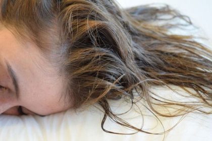 Saçlarınız Islakken Asla Uyumayın 24 sac islak uyuma