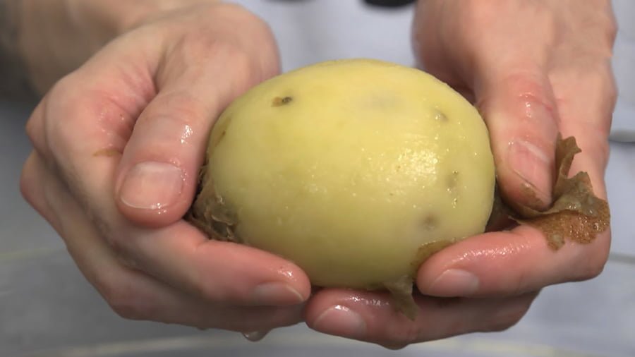 Bu Yöntemle Patatesler Çok Daha Hızlı Haşlanacak! 4 patates3