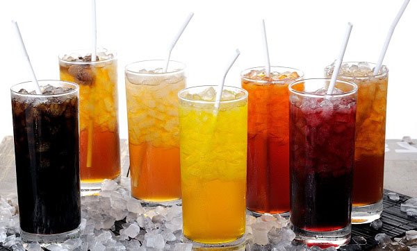 sekersiz gazli icecekler