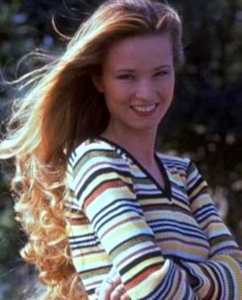 Müge Anlının Gençlik Fotoğrafları Gören Herkesi Şaşırttı 4 muge anli 2