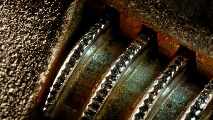 Test: Günlük Hayatta Kullandığımız Nesneleri Yakından Bakınca Tanıyabilecek Misin? 9 ingiliz anahtari yakindan