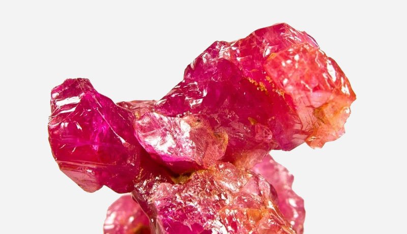 Resimdeki Doğal Taşlardan Birini Seçin Ve Kendiniz Hakkında Bir Şey Öğrenin 4 yakut